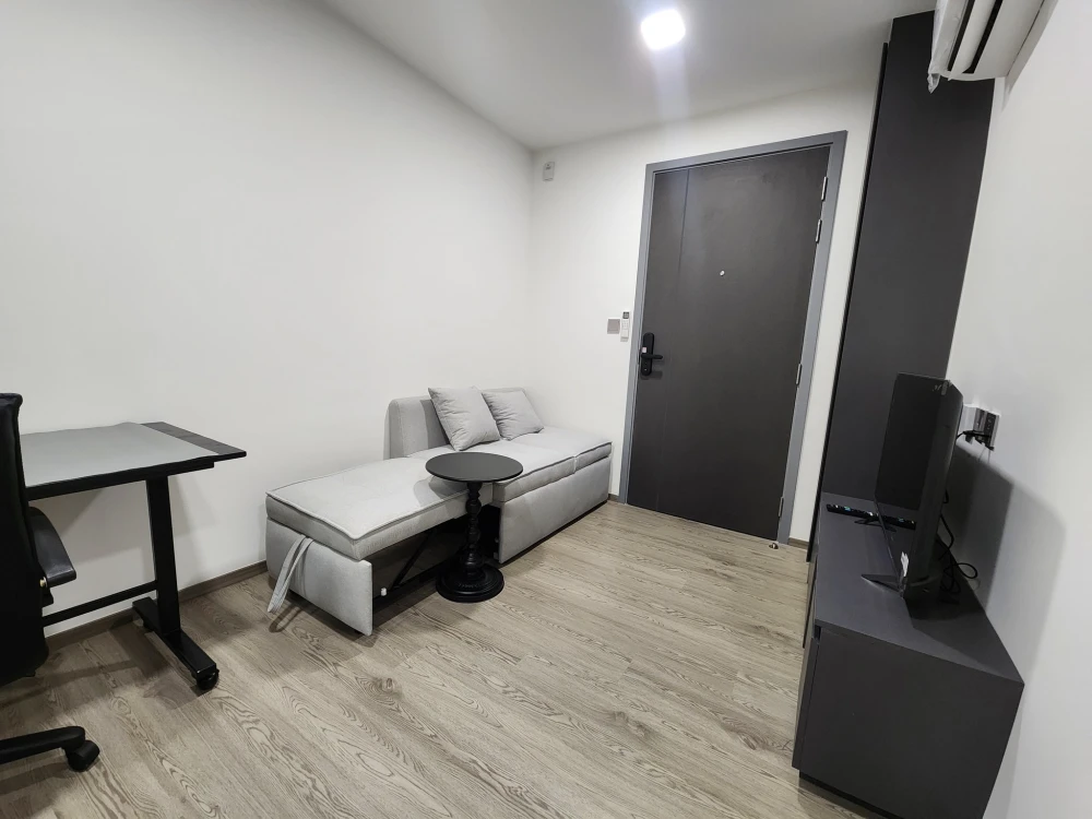 Condo for rent: Maroon Ratchada 32, 32 rooms, ready to move in, fully furnished, come and reserve today.