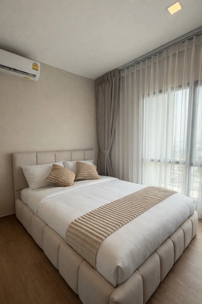 Condo for rent at Metris Rama 9-Ramkhamhaeng. Fully furnished and equipped with appliances. Just bring your suitcase and move in!