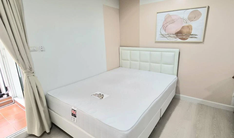 Condo for rent: Regent Home 19 Sukhumvit 93. Ready to move in, fully furnished, great value. Book now, don't miss out!