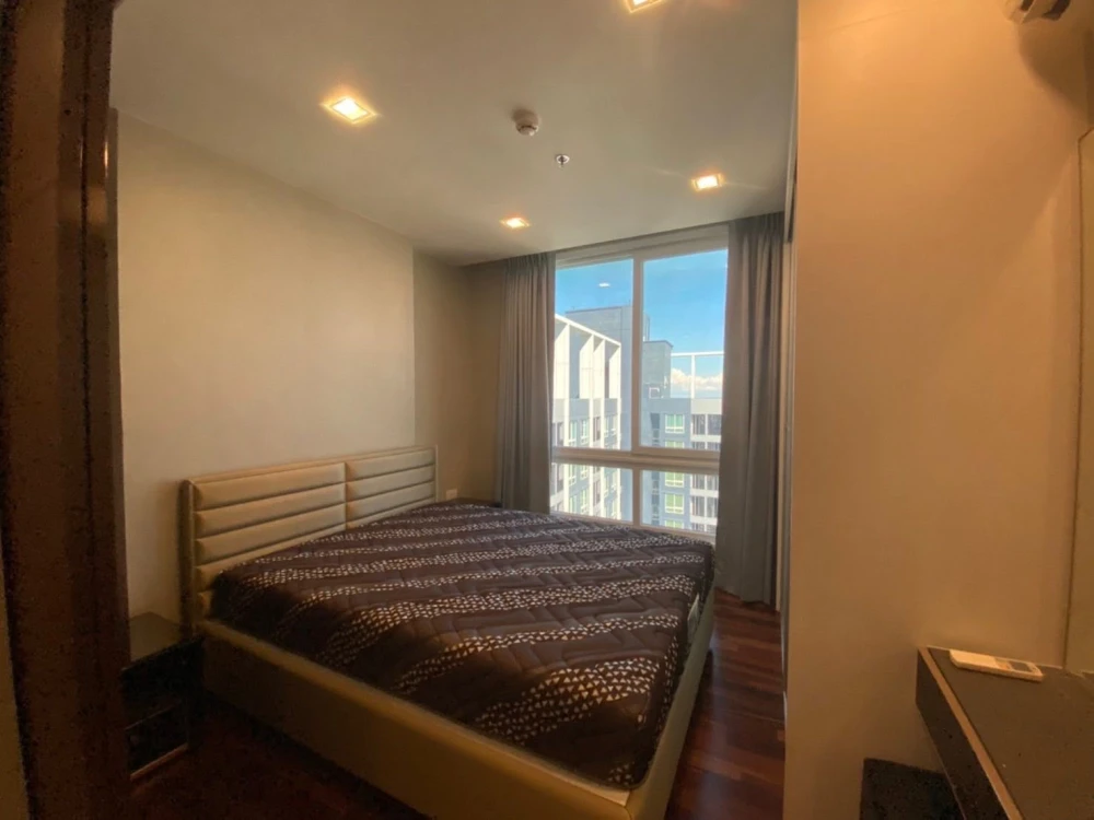 Condo for rent at The Metropolis, 31st floor. High floor with stunning views. Fully furnished. Great price. Book now, don't miss out!