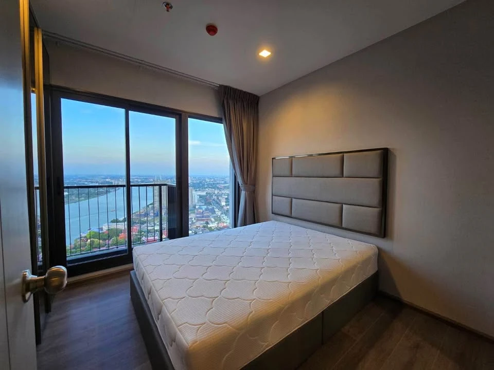 Condo for rent: The Politan Aqua, 45th floor, river view, fully furnished, ready to move in. You'll regret not booking it.