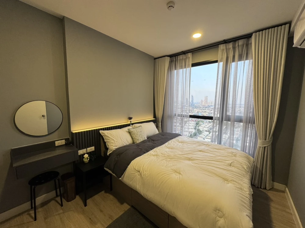 Condo for rent at XIM Rama 3 – Suksawat. Nicely decorated unit with high-quality built-in furniture. Convenient and fully equipped. Book now!