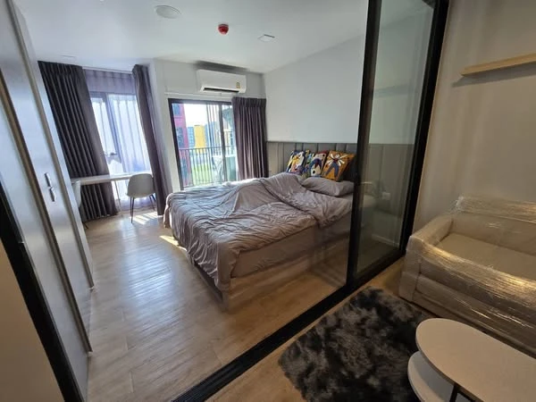 Quick rental, beautiful room, Kave TU 1 Bedroom Extra condo, plus it comes at a great price. Don't miss this room.