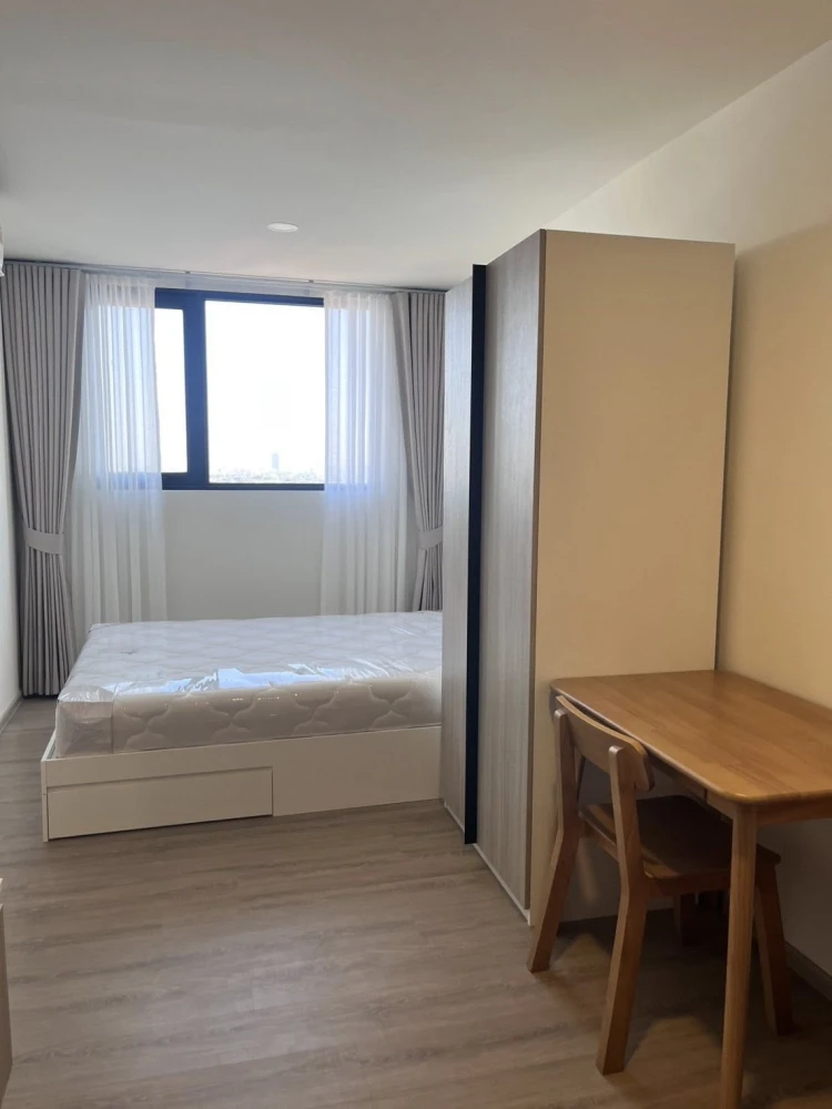 Condo for rent immediately! The Origin Sukhumvit-Praksa, 20th floor, city view, fully furnished with appliances. Book now, don't delay!