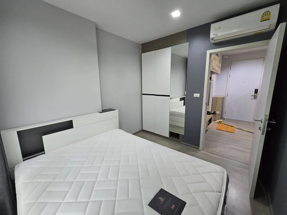 Condo for rent at THE BASE Phetkasem. Ready to move in, fully furnished with appliances. Just bring your personal belongings!