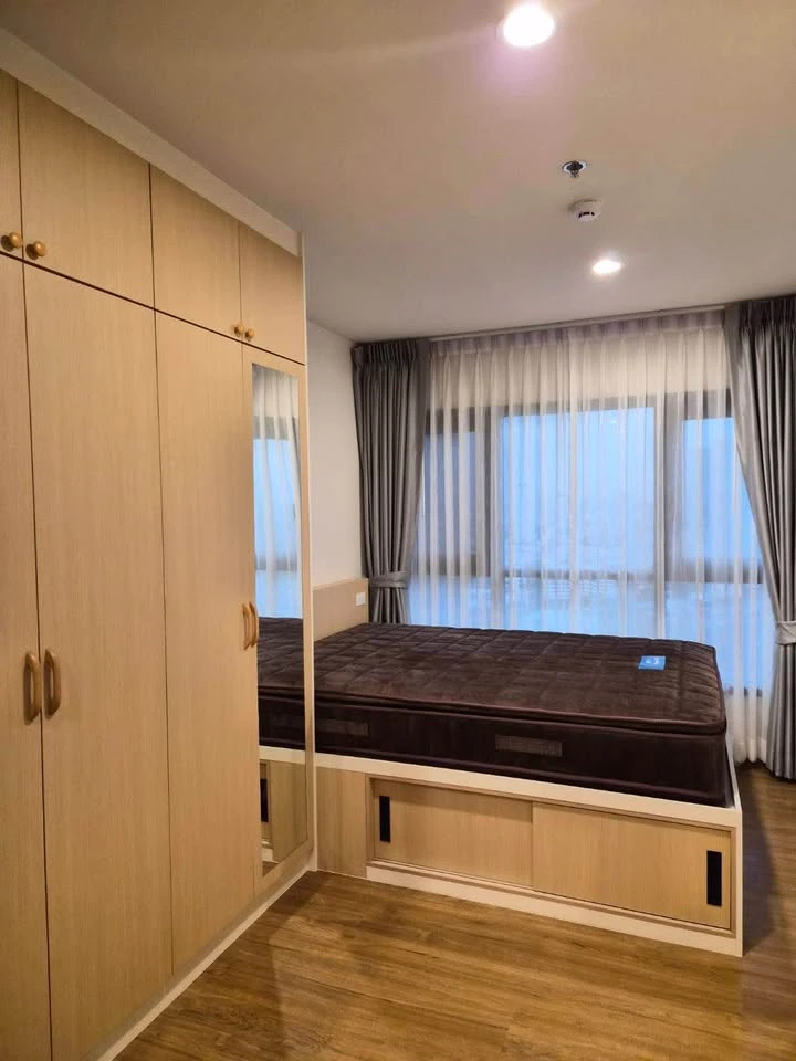 Urgently for rent: The Line Vibe, 22nd floor, high view, spacious living space, fully furnished, appliances included. Don't miss out!
