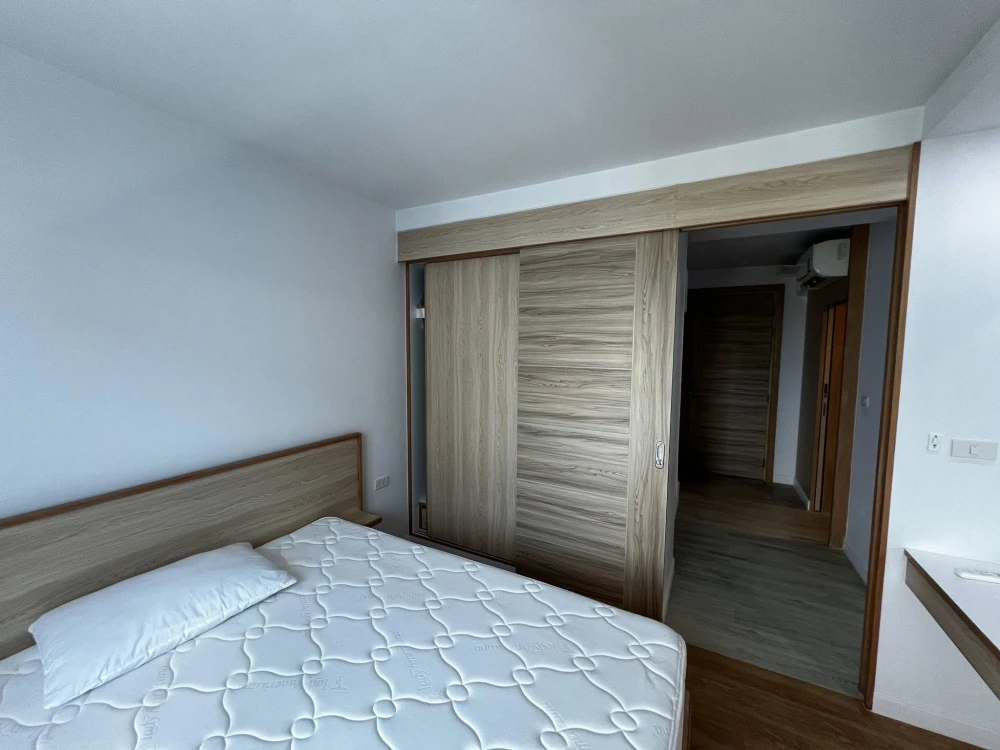 Urgent rental! V Condo Salaya, comfortable room, fully furnished with appliances. Just bring your personal belongings and move in! Don't miss out!