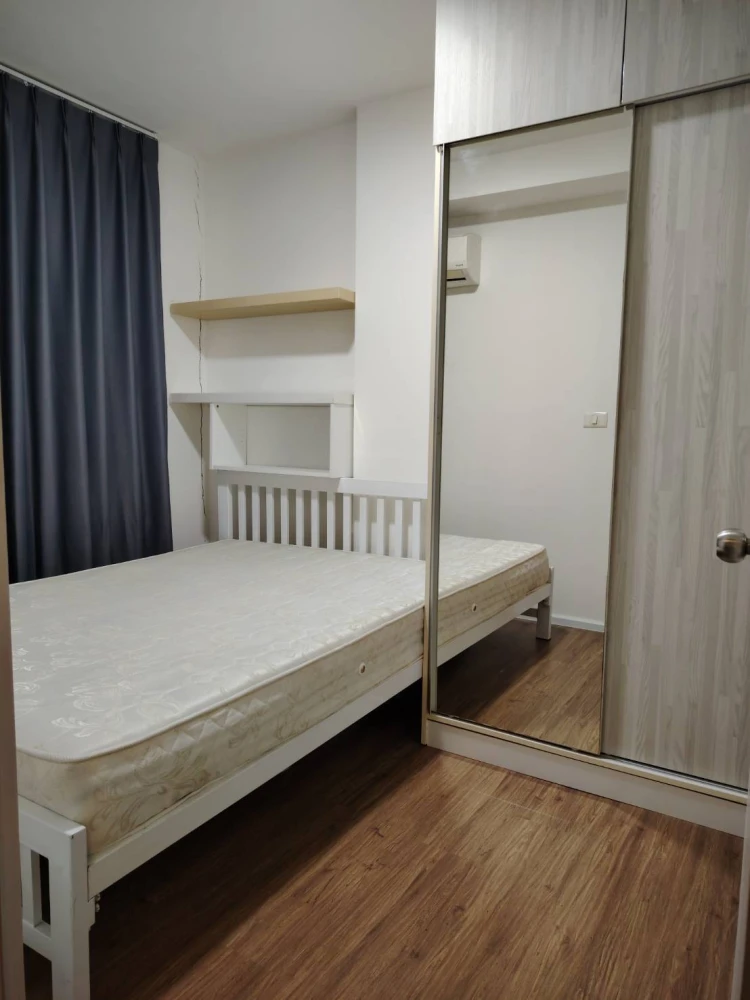 Condo for rent on Light Hill Sukhumvit-Phraeksa Room with furniture