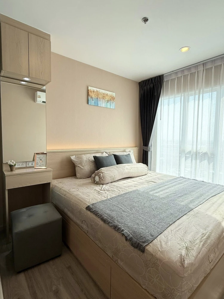 Condo for rent, Regent Bangna. Nicely furnished and ready to move in. High-quality built-in furniture. Amazing price! Book today! Don't miss out!