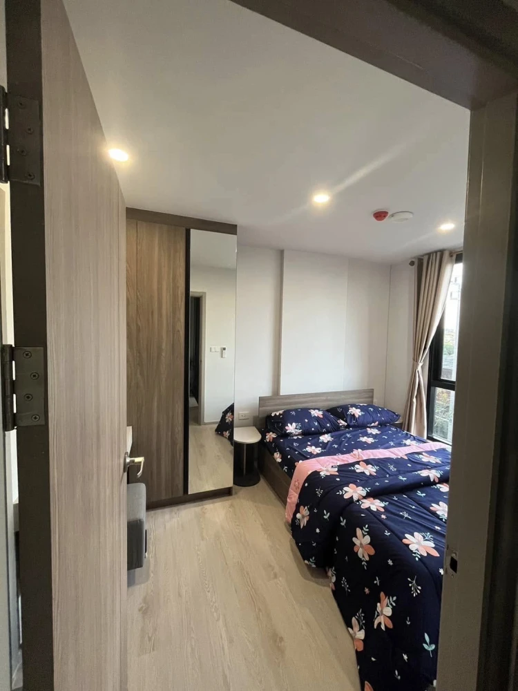 Condo for rent, Nue core khukhot Station, nice room, complete with furniture and electrical appliances. Hurry and reserve now.