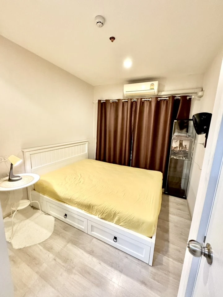 For rent: Plum Condo Central Station, ready to move in, fully furnished, electrical appliances, hurry and reserve now.