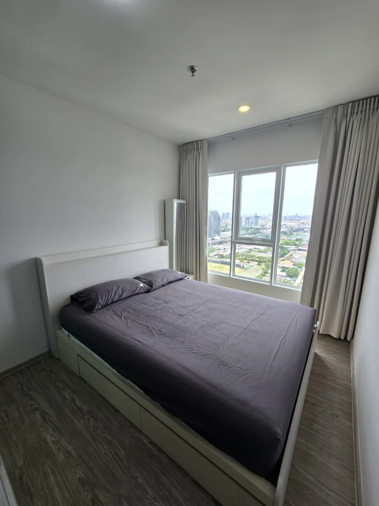 For rent: Regent Home Bangna, open view.