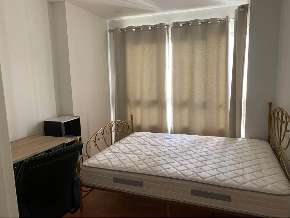 For rent, The President Sathorn-Ratchapruek 2 project, spacious rooms, lots of usable space, come and reserve now.