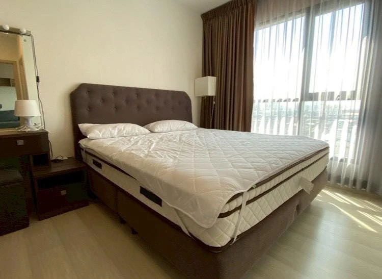 For rent: Life Condo Sukhumvit 48, corner room with privacy, full facilities, hurry and reserve now, don't miss out!
