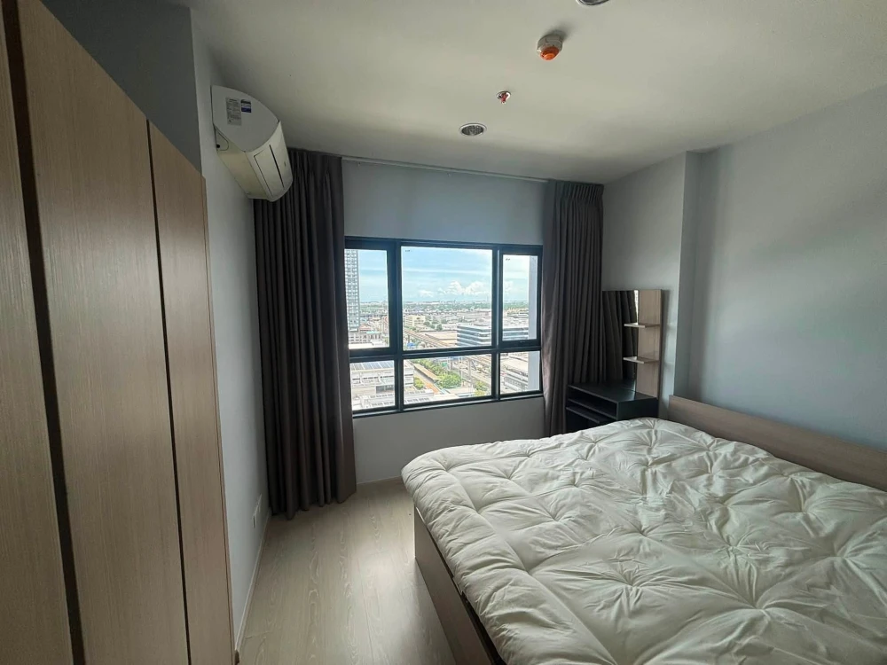 Ready-to-move-in condo for rent at Ideo Sukhumvit 115. Fully furnished with all amenities. Just bring your belongings and move in! Don't miss out!