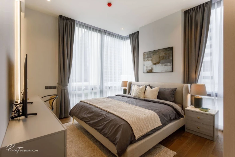 Wow!!! MUNIQ Langsuan condo, a super luxury community in the heart of the city, near Lumpini Park.