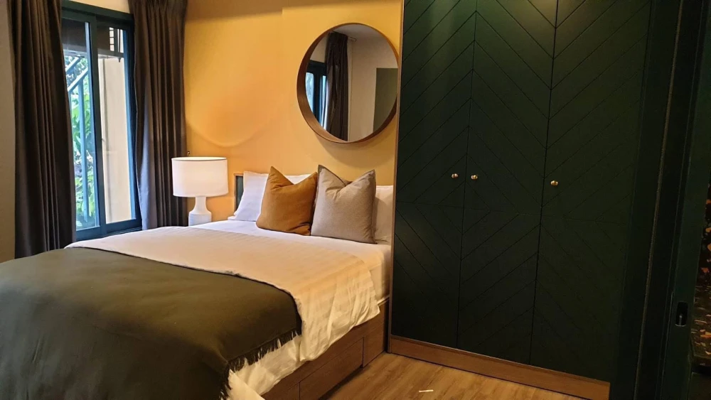 Condo for rent at The Base Sukhumvit 50. Nice room, fully furnished with appliances. Just bring your personal belongings and move in! You won't want t
