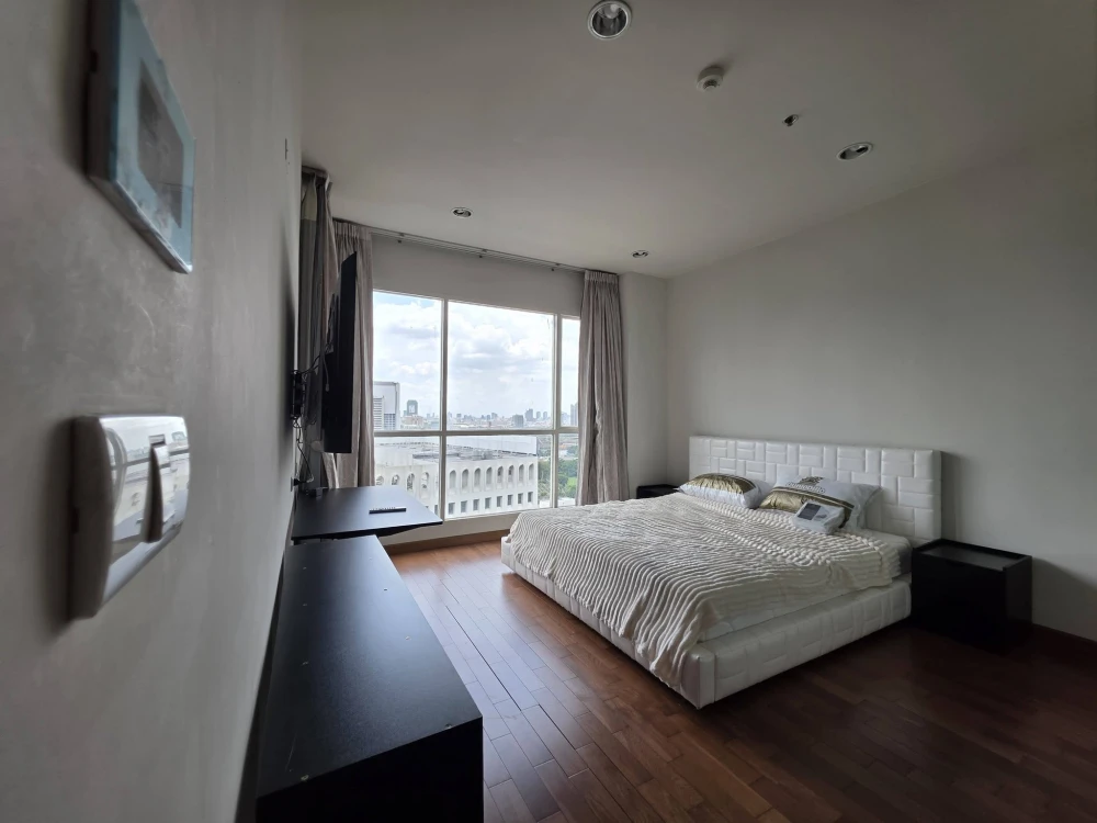 For rent: The Address Chidlom, 20th floor, North side, city view, fully furnished with appliances. Book now! Don't miss out!