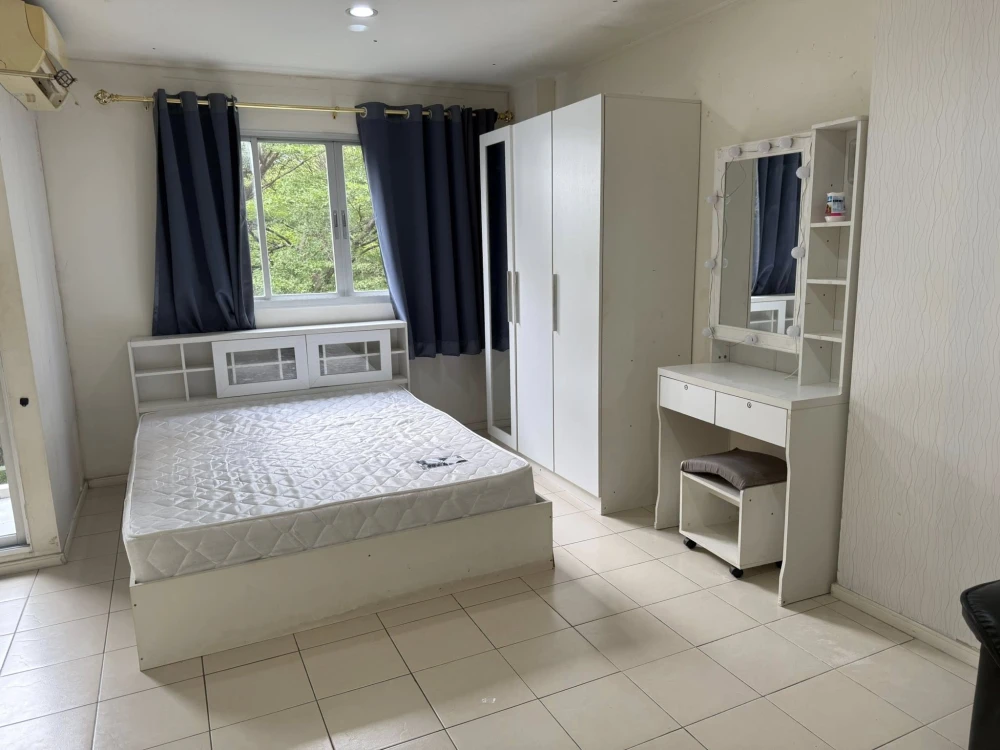 Condo for rent, Lumpini Condo Town, Ramintra-Nawamin, convenient transportation, reasonable price, book now
