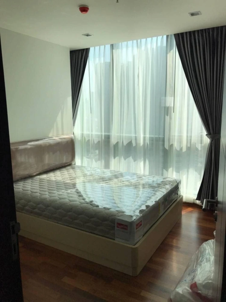 For rent: Wish Signature Midtown Siam, corner room with privacy, great price, hurry and reserve now!