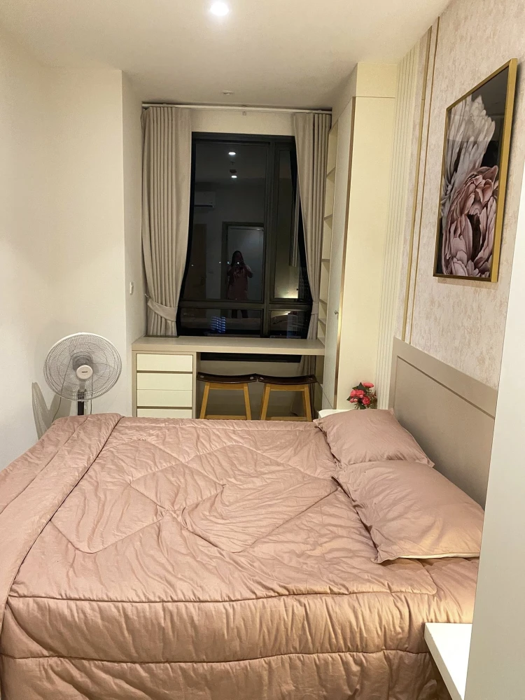 For rent, Maru Condo Lat Phrao 15, beautifully decorated, beautiful view, corner room, very private, hurry and reserve now.