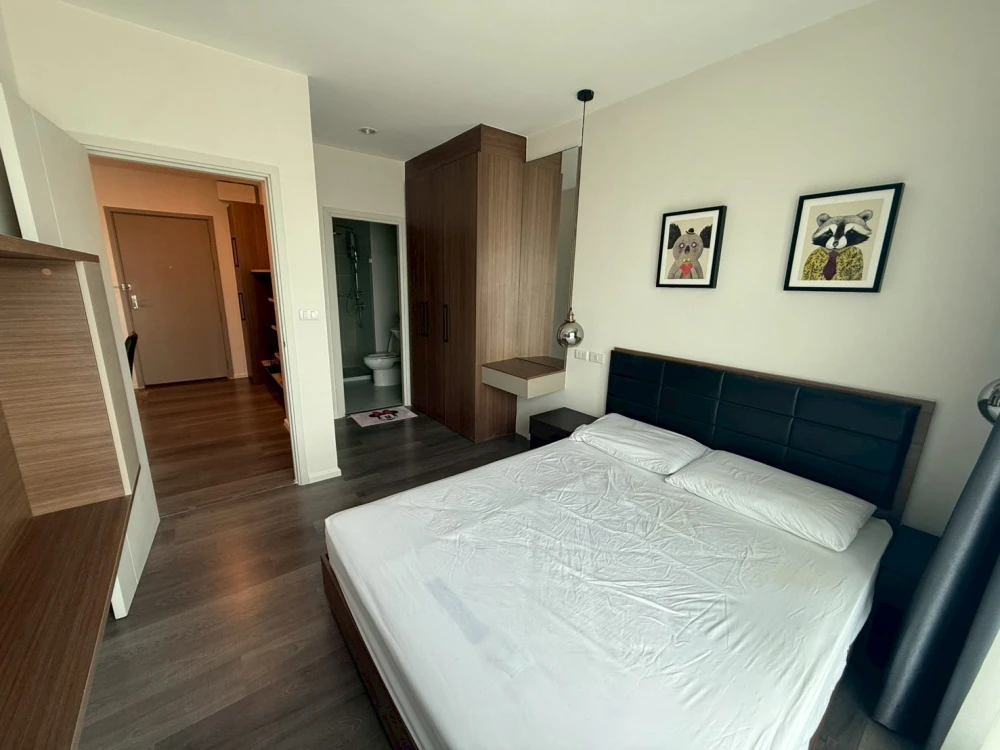 For Rent: Condo The STAGE TAOPOON INTERCHANGE, fully furnished, built in, high floor, best view, hurry to reserve
