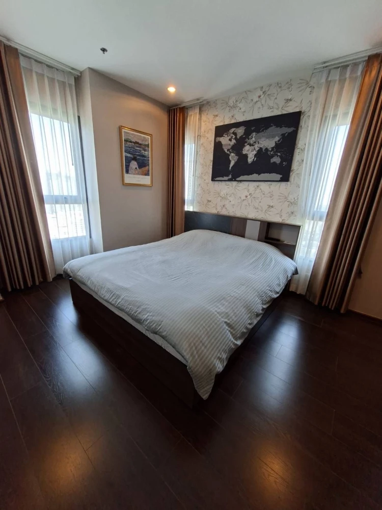 Luxury condo for rent at C Ekkamai. Beautiful and comfortable. Book now!!