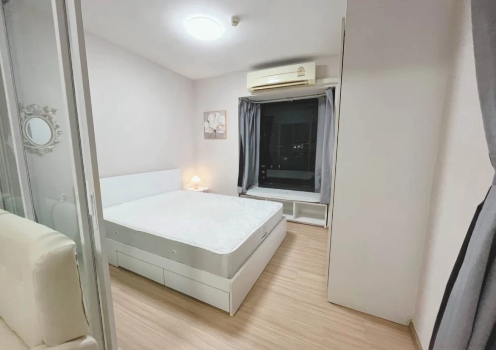 Condo for rent, Fuse Mobius Ramkhamhaeng Station, Building A, 7th floor, pool view, ready to move in. Don't hesitate, book now!