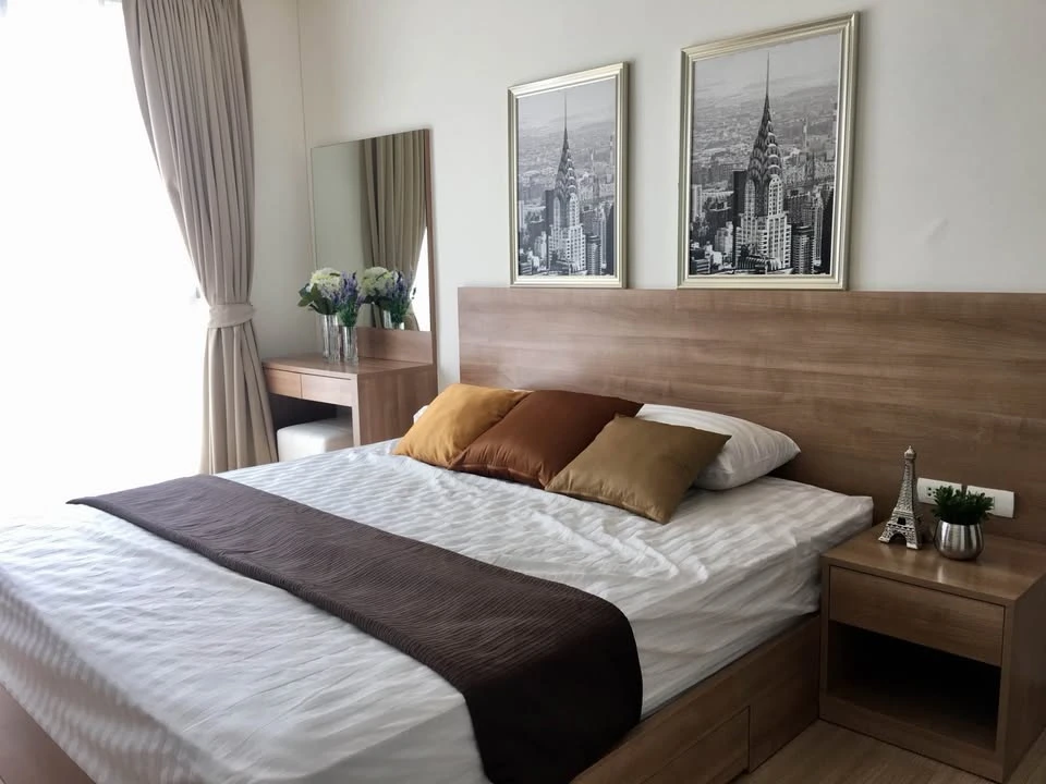 Condo for rent, Rhythm Sukhumvit 50, beautiful pool view, convenient transportation, good location, worth investing, don't miss it!!