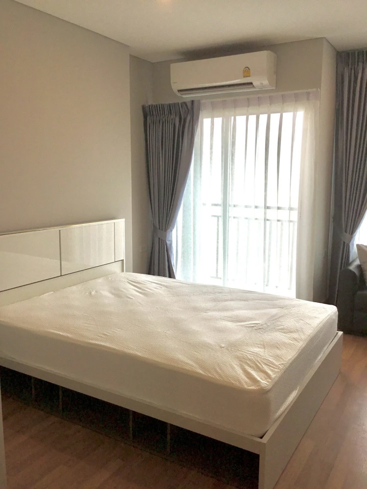 Condo for rent!! Lumpini Place Tao Poon - Interchange, 21st floor, fully furnished, ready to move in. Don't miss out!!