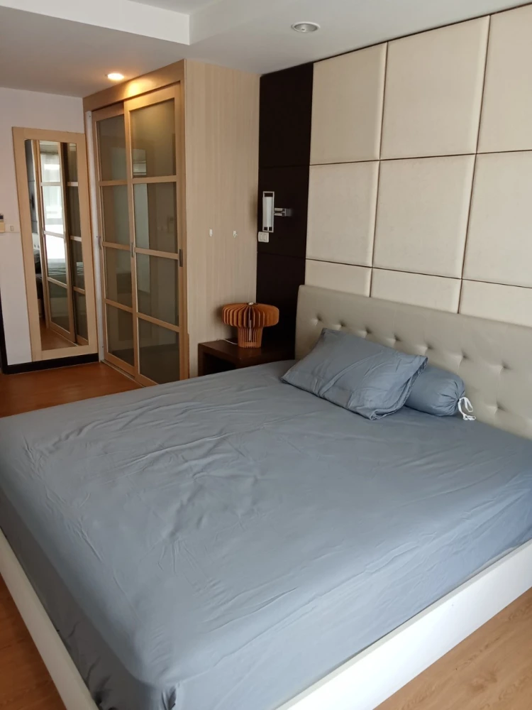 Condo for rent, Avenue 61, large room, comfortable, plenty of usable space, plus a great price, hurry and reserve now!
