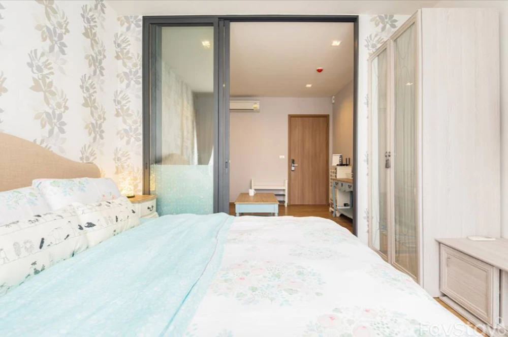 Condo for rent, Hasu Haus, fully furnished with built-in furniture Complete electrical appliances. Book now.