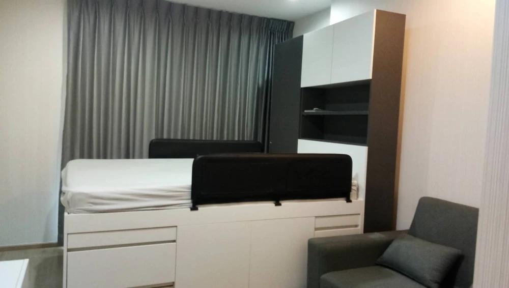 Condo for rent, Ideo Q Chula-Samyan, beautiful room, fully furnished, city view, miss it and you will regret it.