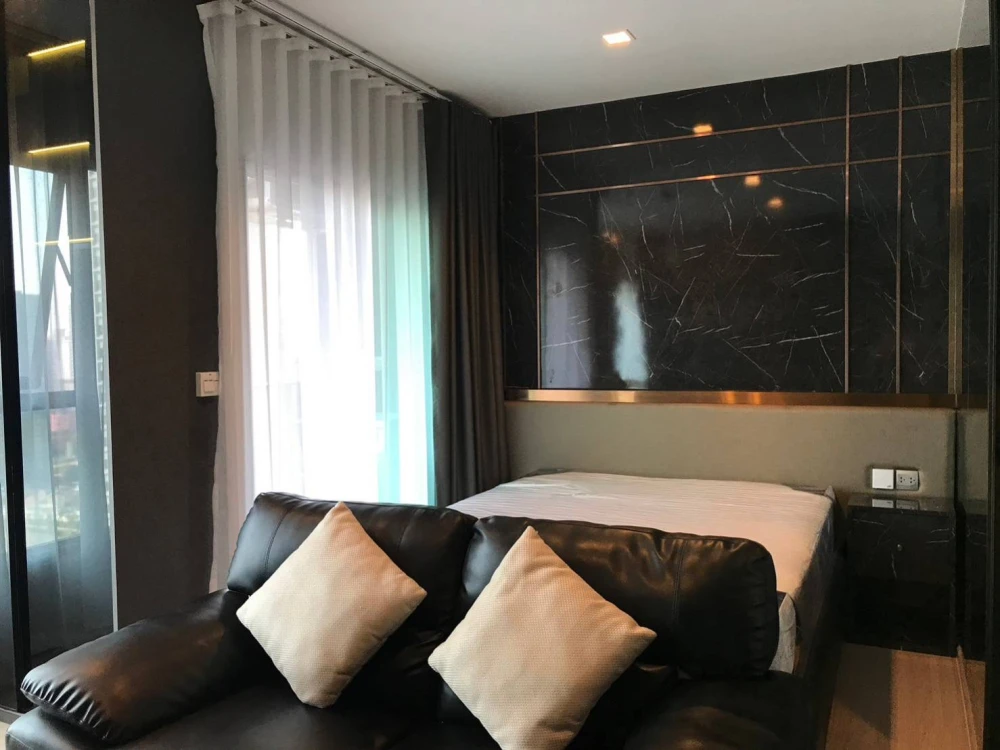 Condo for rent Life Asoke-Rama 9, nice decorated room, super price, 26th floor, high view, good like this, must book