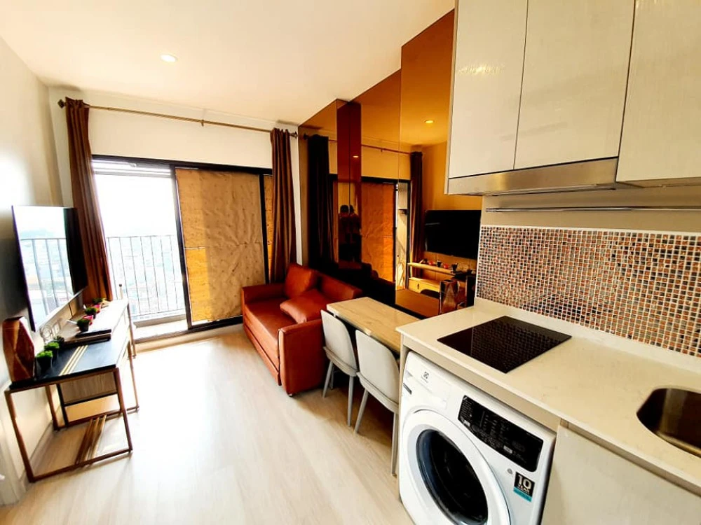 Condo for rent, Knightbridge Prime Sathorn, clean room, fully furnished, beautiful view, very pleasant location !!