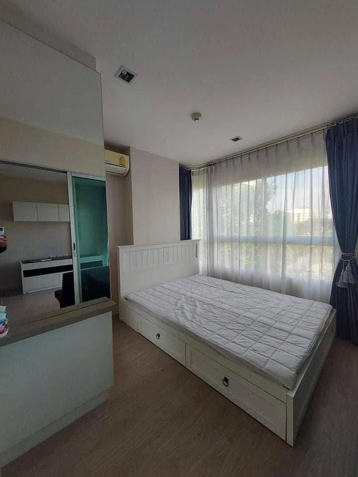 Condo for rent Metro Luxe Phaholyothin - Suthisan, 4th floor, corner room, near BTS, convenient to travel, ready to move in. Don't hesitate.