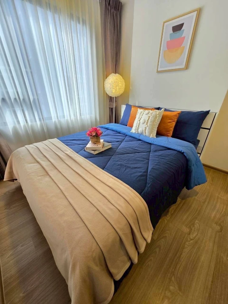 For rent: Cheewathai Pinklao, 4th floor, beautiful room, fully furnished, book now, don't miss out.