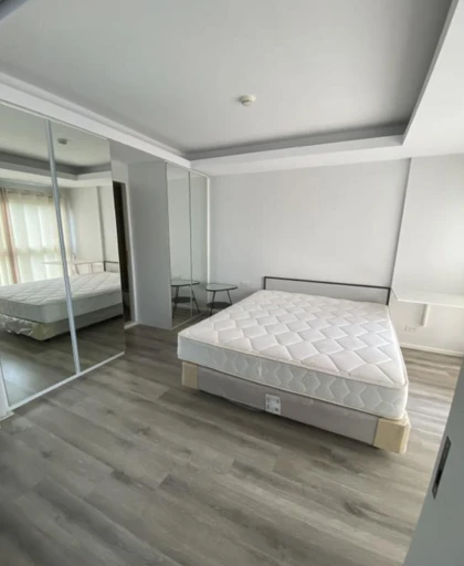 For rent, Double Lake Condominium, ready to move in, good location, fully furnished, rent now!!