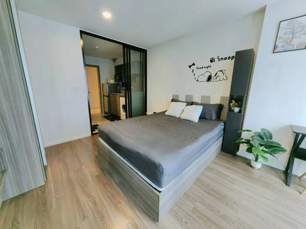 For rent, The Origin Ramintra 83 Station, new room, unpacked. super cute decoration Cool people like us don't miss it.