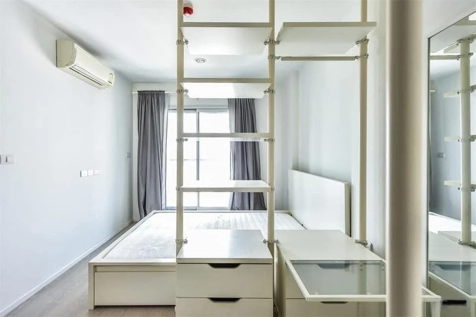 For rent: Rhythm Sathorn - Narathiwat, 26th floor, excellent furniture, decorated in a very controlled tone, urgent!! Hurry!