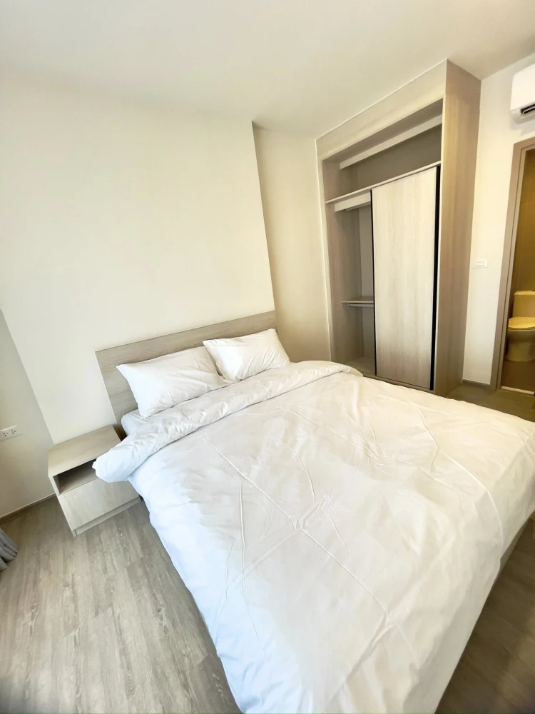 For rent, Niea by Sansiri, expressway view, garden, no blocked view, with good quality electrical appliances, hurry and reserve before you miss out.