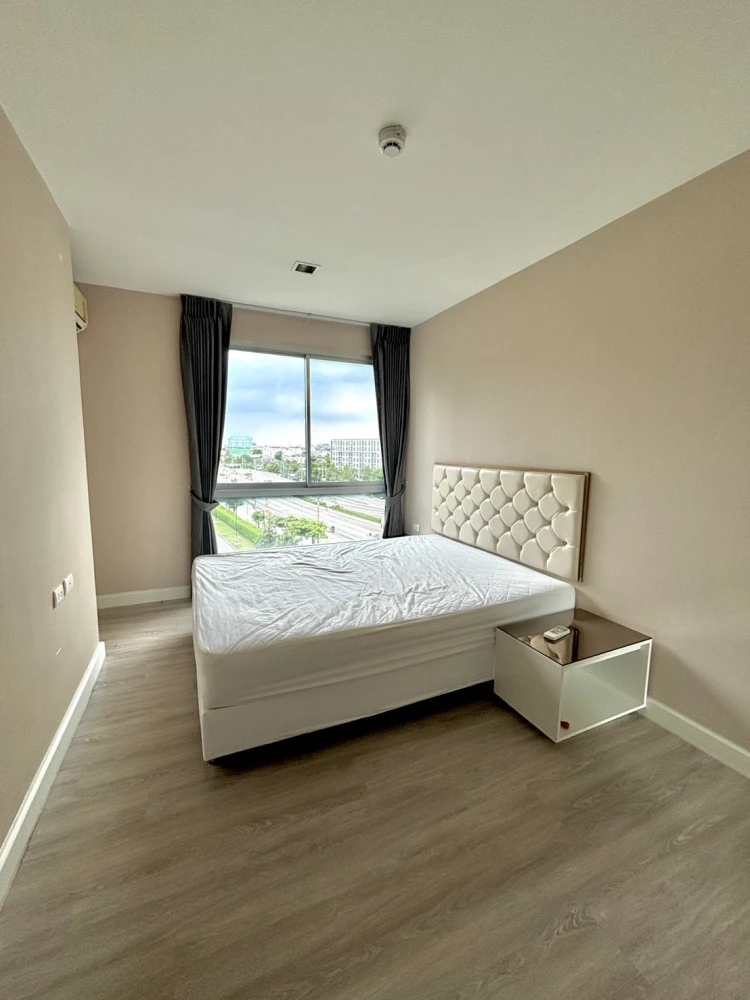 For rent, Metro Luxe Kaset, 7th floor, beautiful room, fully furnished and electrical appliances. Plus the most impressive price