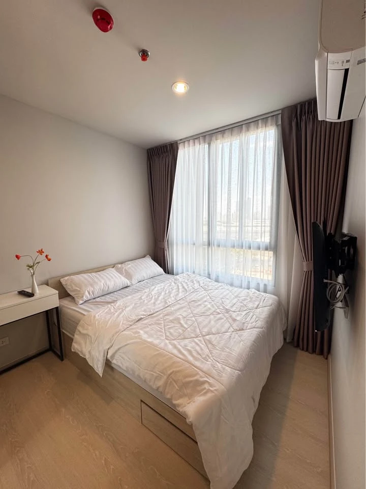 For rent: Noble New Mega Plus Bangna, spacious room, complete facilities, very beautiful view, good like this, book now.
