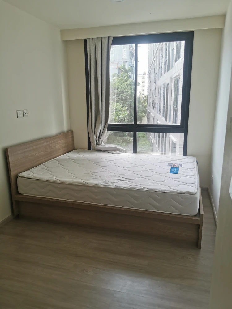 For rent Maestro 03 Ratchada - Rama 9, corner room, privacy, comes with full facilities, book now.