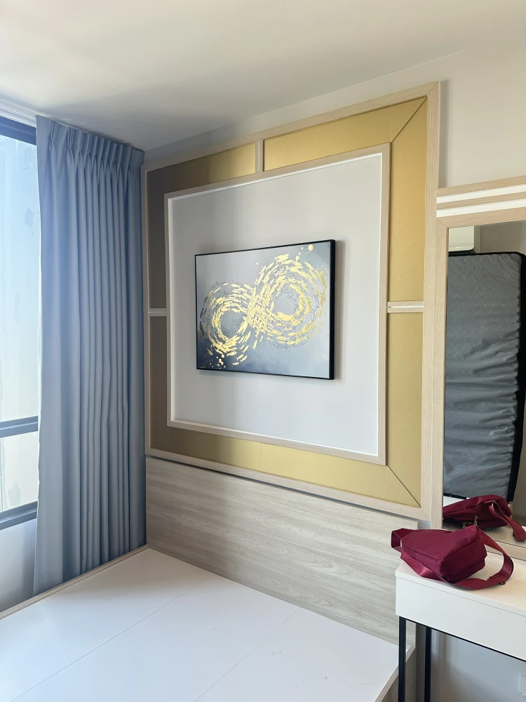 For rent: Nue Mega Plus Bangna. Spacious room with plenty of usable space and stunning built-in furnishings. Don't miss out!
