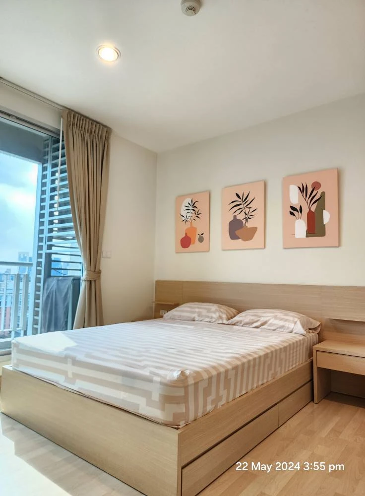 For rent Rhythm Ratchada, spacious room There is a lot of usable space. Plus the price is not strong Don't be afraid to make a reservation.