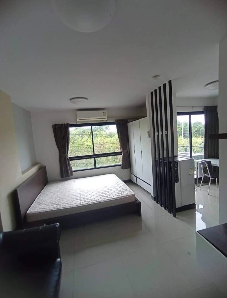 For rent: THE AVENUE SPRING @ ABAC Bangna, 2nd floor, Building C, 23 sq m. Convenient location, no need to go deep into a soi. Book now!