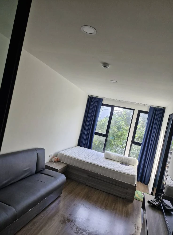 For rent THE ORIGIN Ramitra 83, fully decorated, ready to move in, just carry your bags and move in.