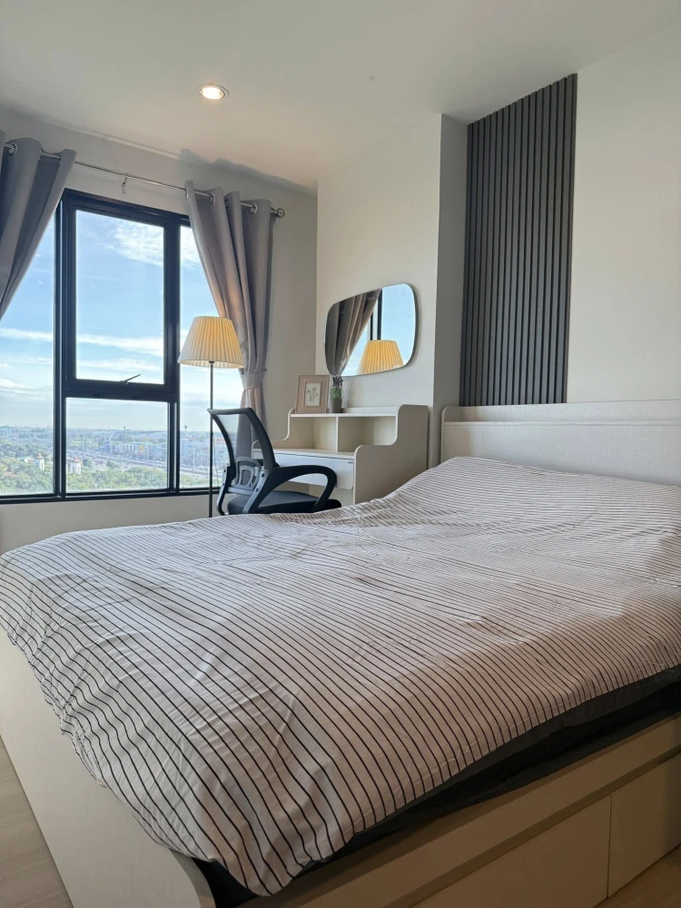 For rent: Terra residence, 10th floor, north side, view of Puey Park, fully furnished, nice to live in, book now, don't miss out.