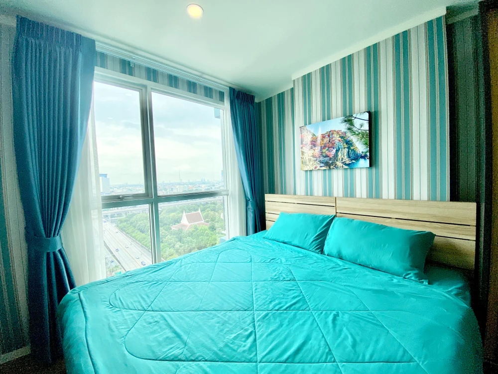 For rent, The Selected Kaset Ngamwongwan, beautiful room, good view, 1 bedroom, fully furnished, very nice, hurry up, book now.